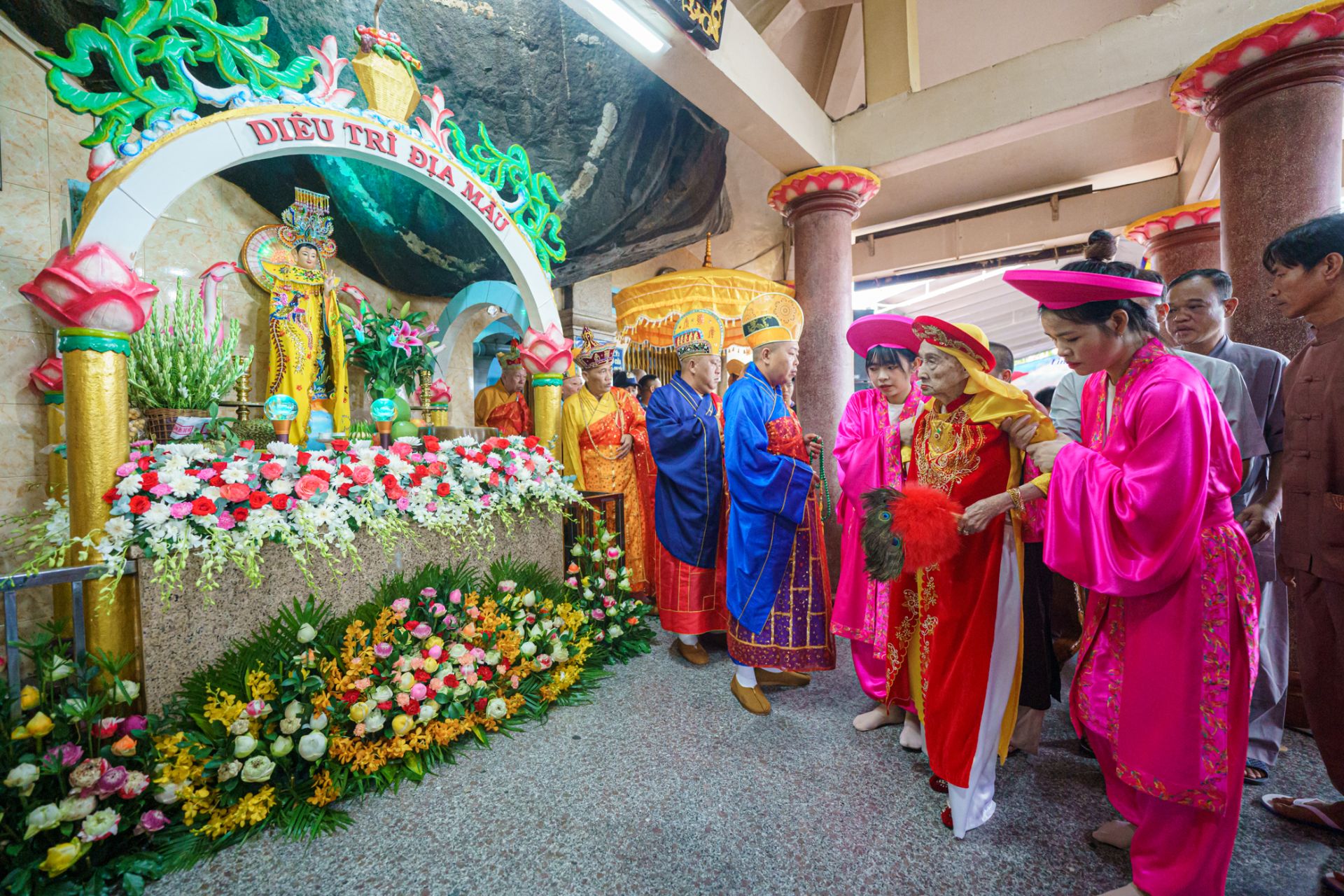 Chuỗi hoạt động chào mừng lễ vía Bà Linh Sơn Thánh Mẫu 2025 tại Sun World Bà Đen 
 - 4